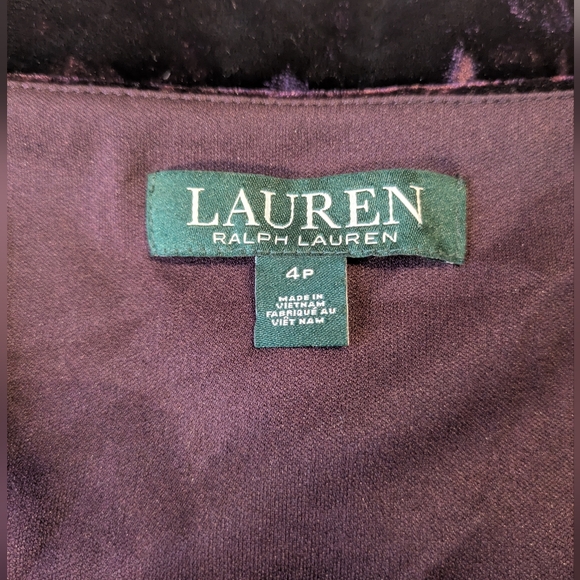 EUC....Ralph Lauren Crushed Velvet Bell Sleeve Dress in Rich Purple Size 4P - Picture 2 of 8